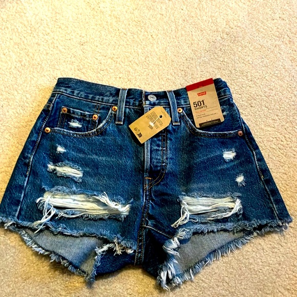 Levi’s 501 shorts. New with tags. - Picture 1 of 3